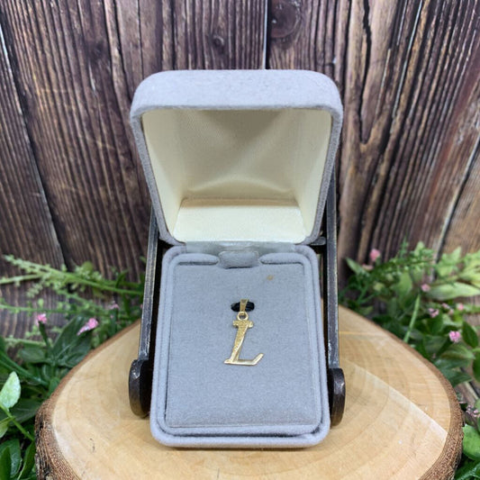 10k Letter L Pendant