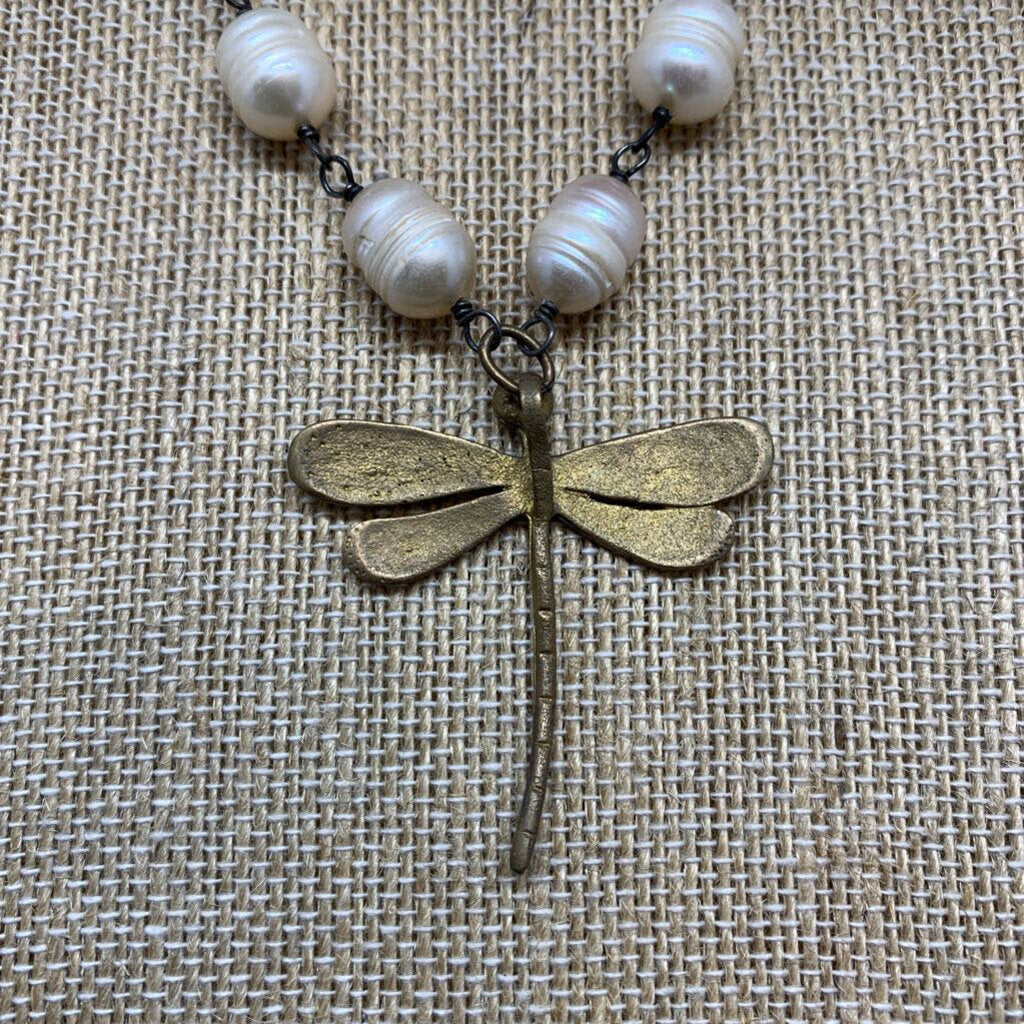 Dragonfly Pearl Necklace