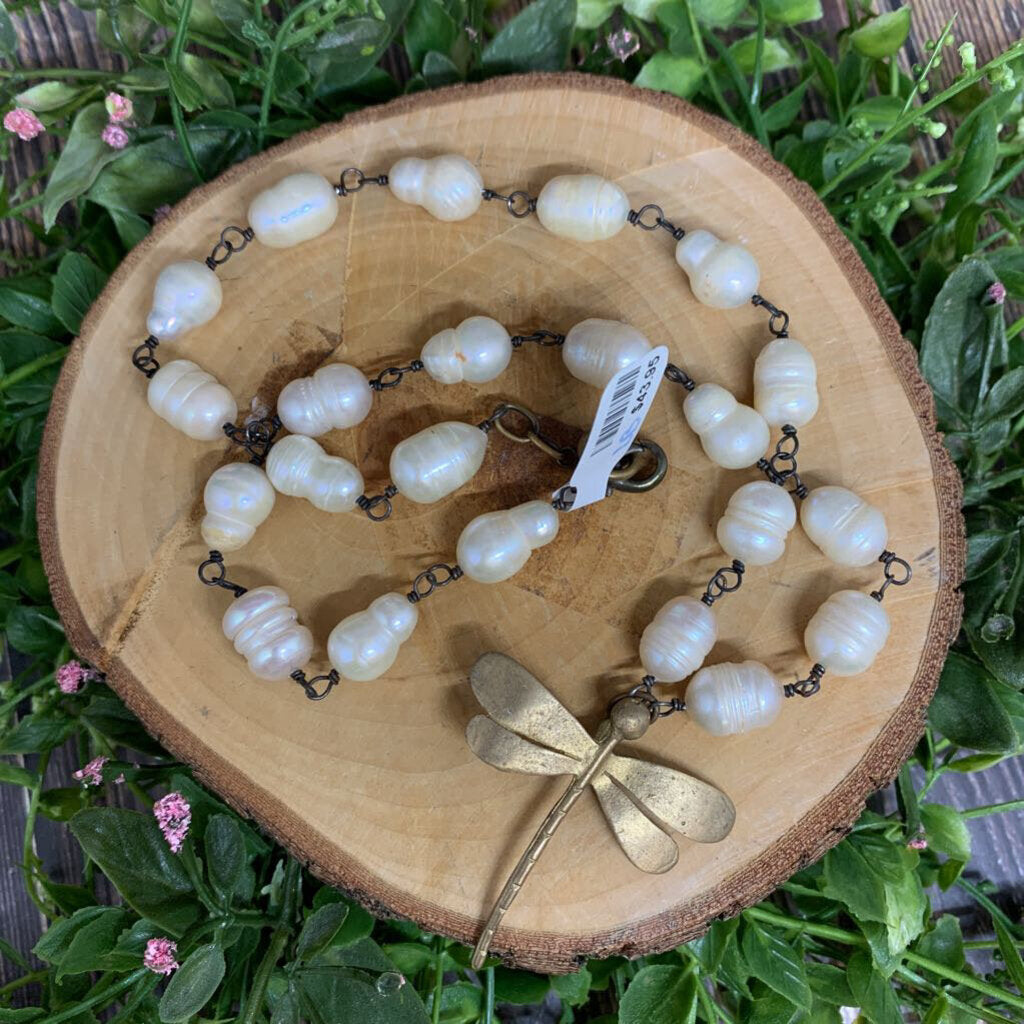 Dragonfly Pearl Necklace