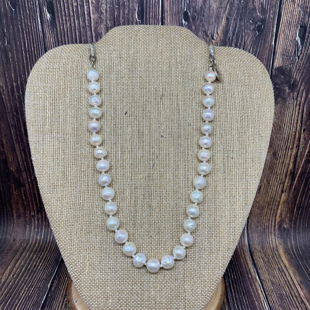 Chan Luu Pearl Necklace