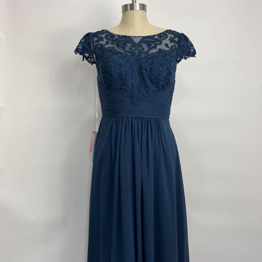 JJ's House cap slv Gown
