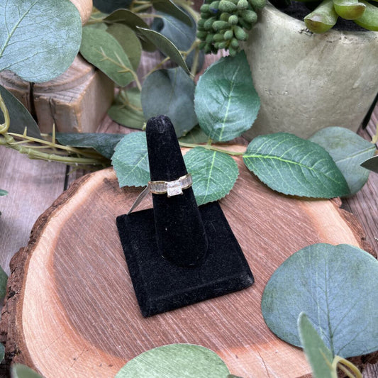 10k YG CZ Ring