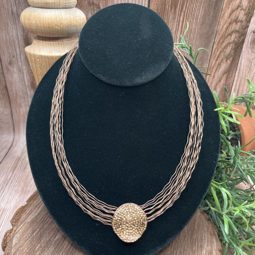 Seasonal Whispers Necklace