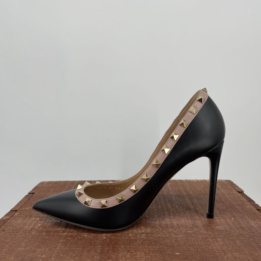 Valentino Rockstudd Pump