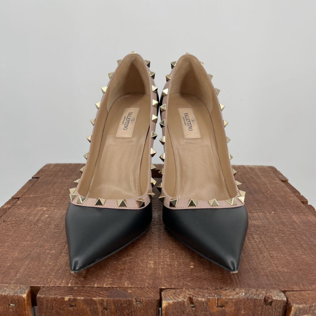Valentino Rockstudd Pump