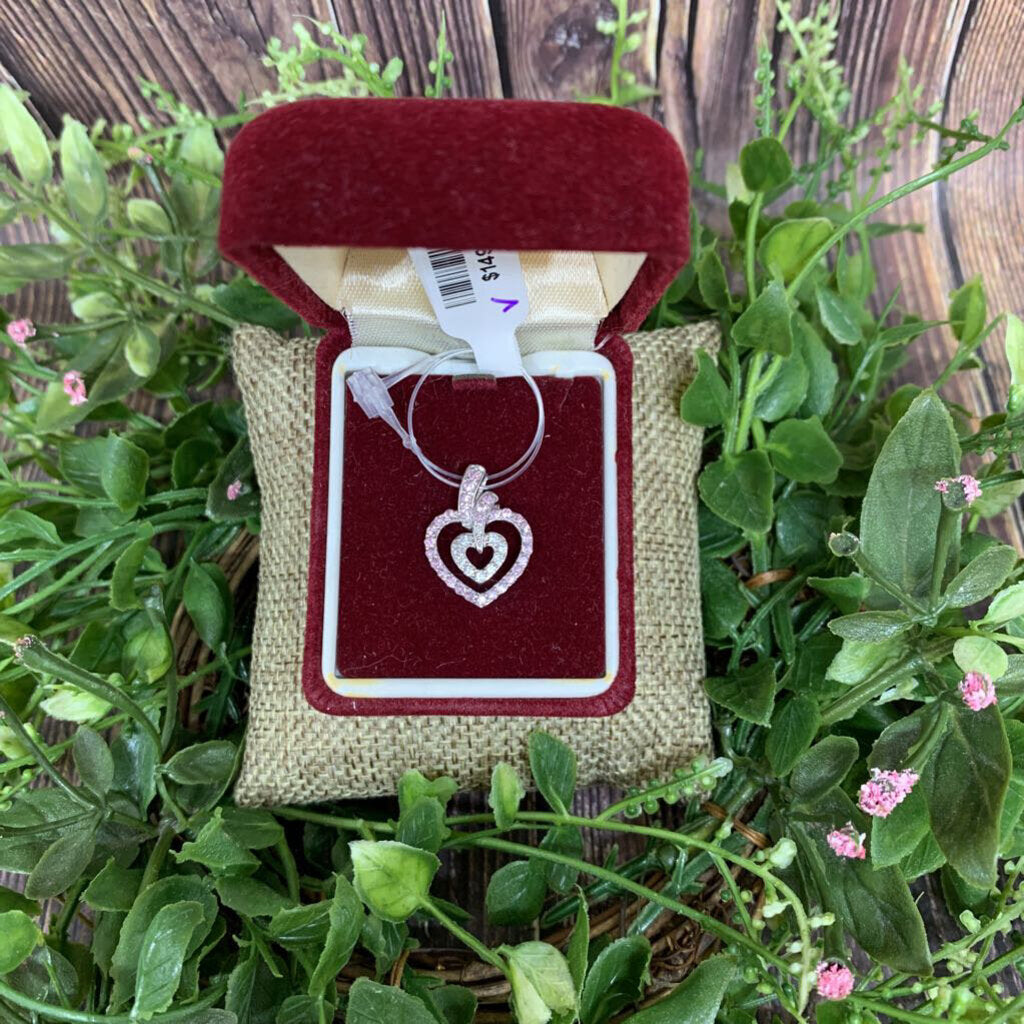 10k WG CZ Heart Pendant
