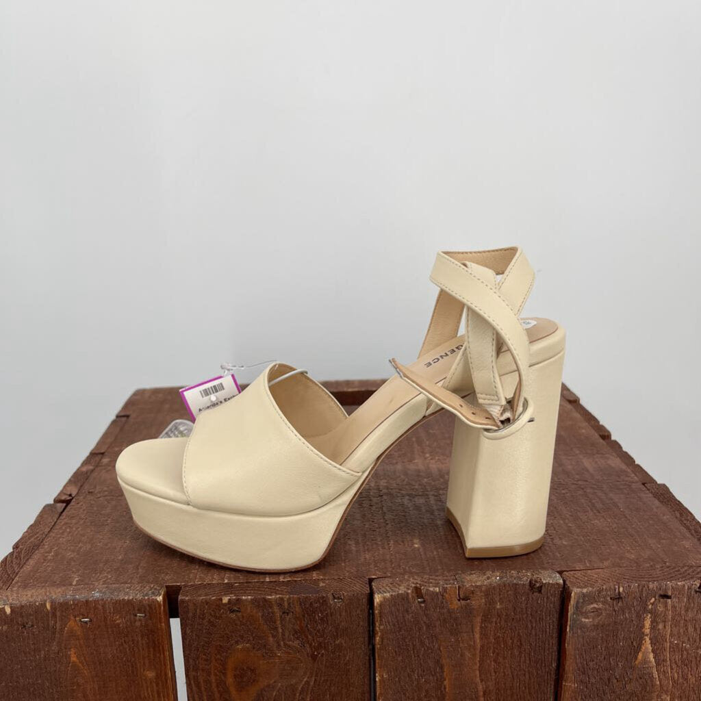 L'Agence Heels