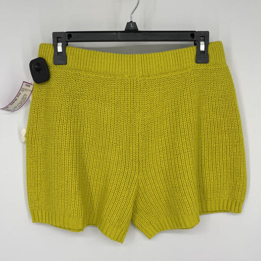 Flat White Knit Shorts