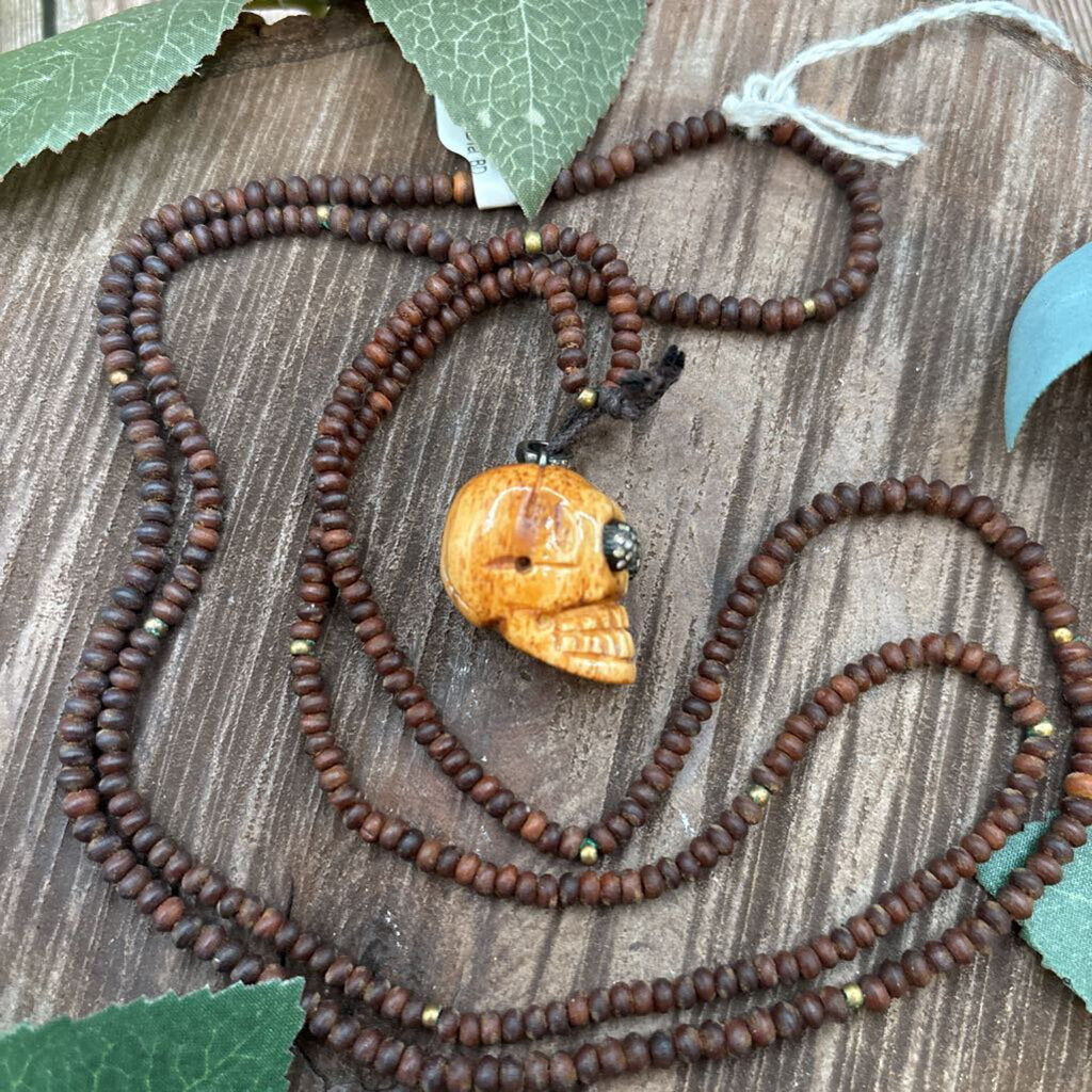 Bone Skull Diamond Eye Necklace