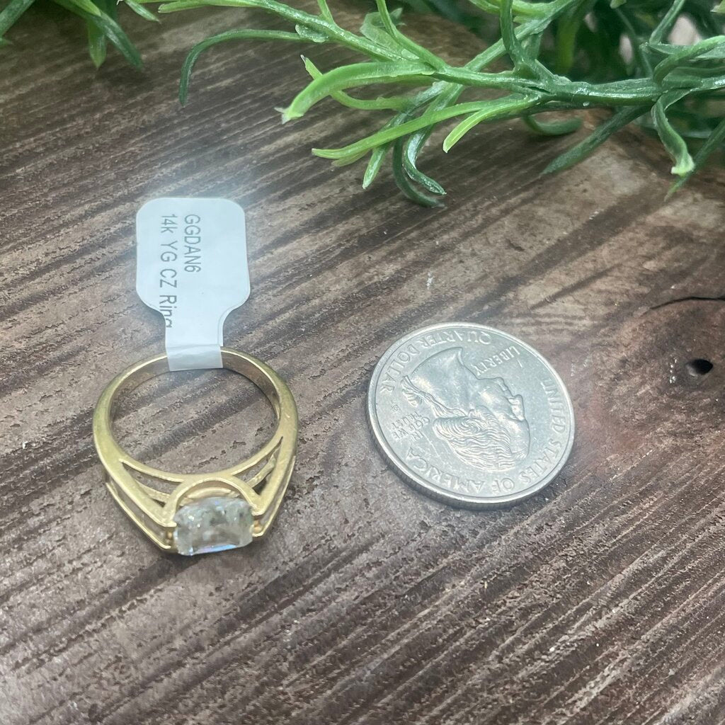 14k YG CZ Ring