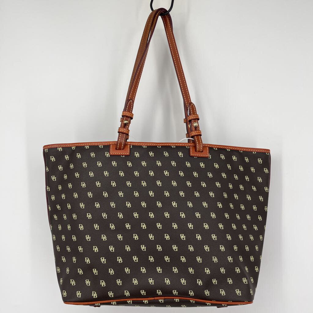 Dooney & Bourke Tote