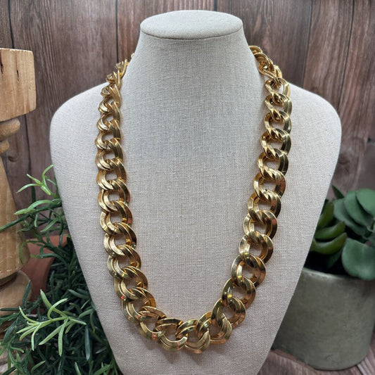 Monet Chunky Chain Necklace