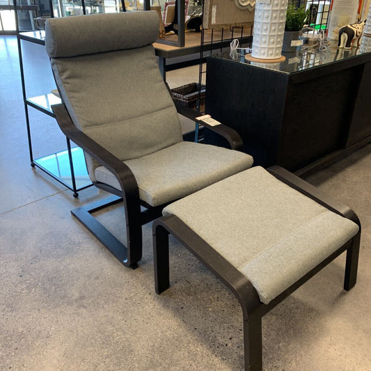 Wood Frame Rocker with Ottoman