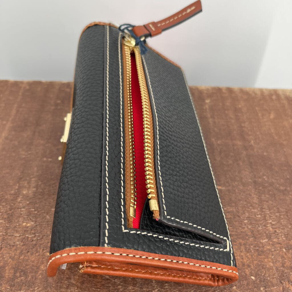 Dooney & Bourke Wallet