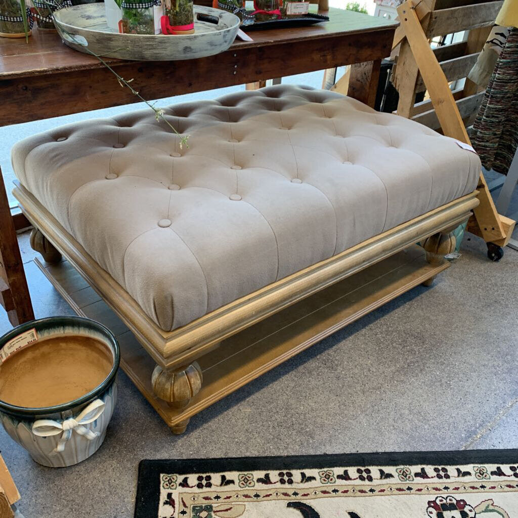 Lazyboy Tufted Ottoman