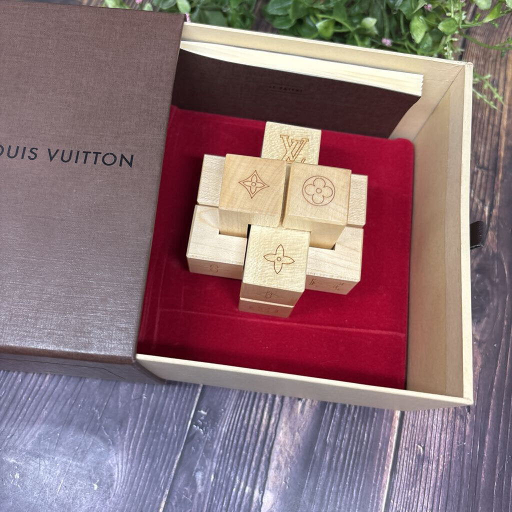 Louis Vuitton Le Pateki Puzzle