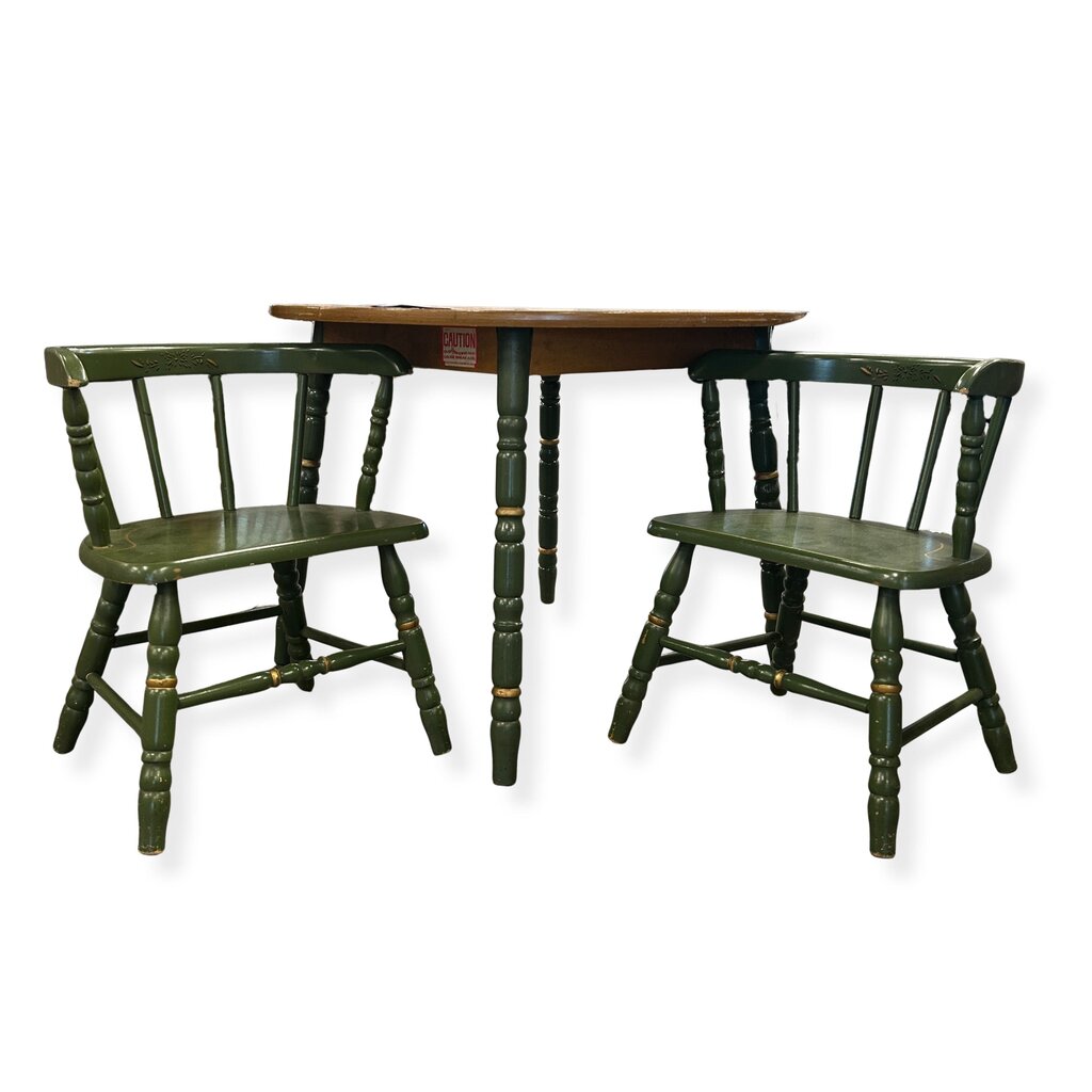 VTG Childs Table & Chairs