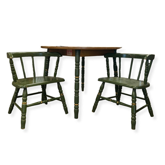 VTG Childs Table & Chairs
