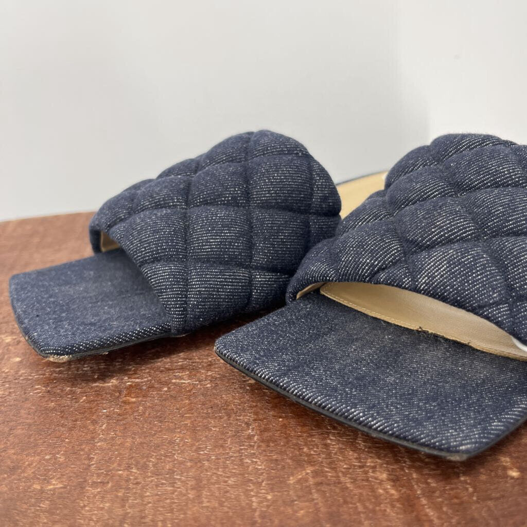 Bottega Venteta Slides