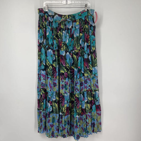 White Stag Skirt