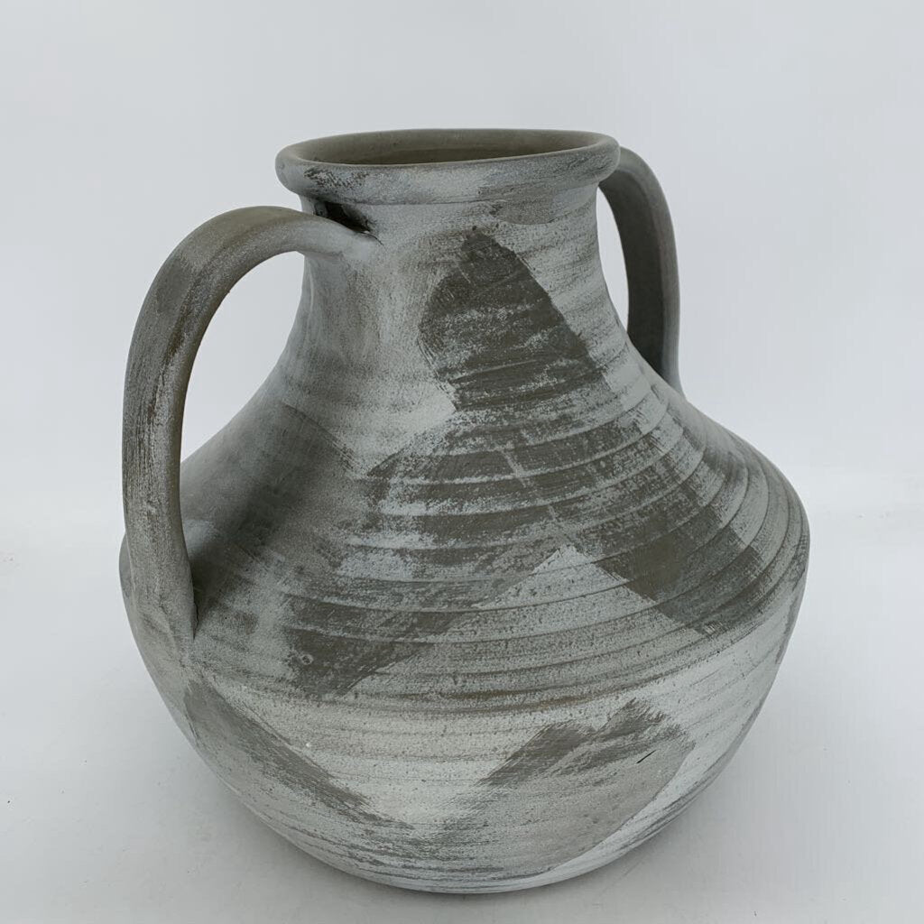 Hand Brushed Pot w Handles