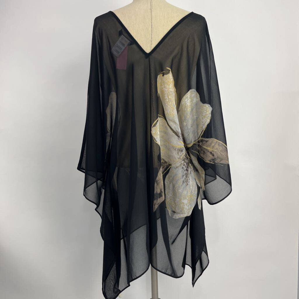 Carmen Marc Valvo Poncho