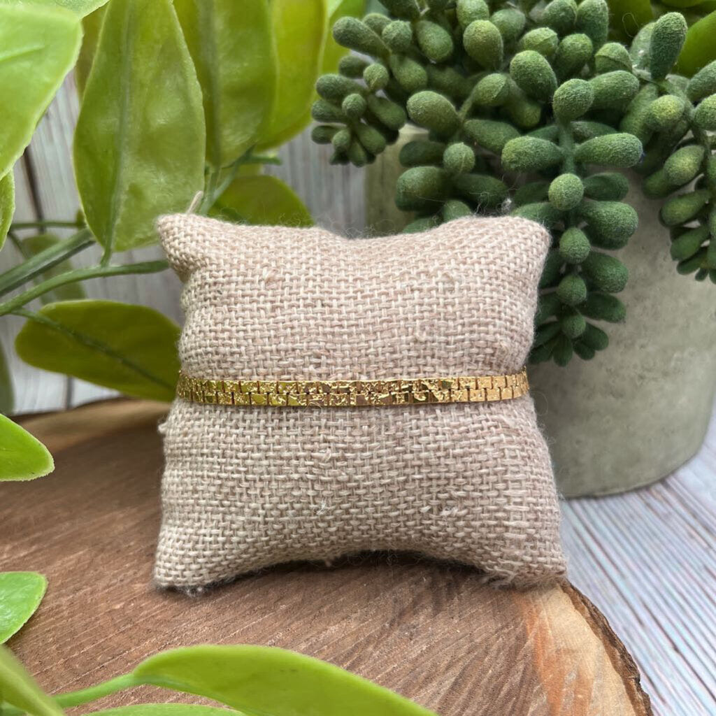 Textured Chain Bracelet