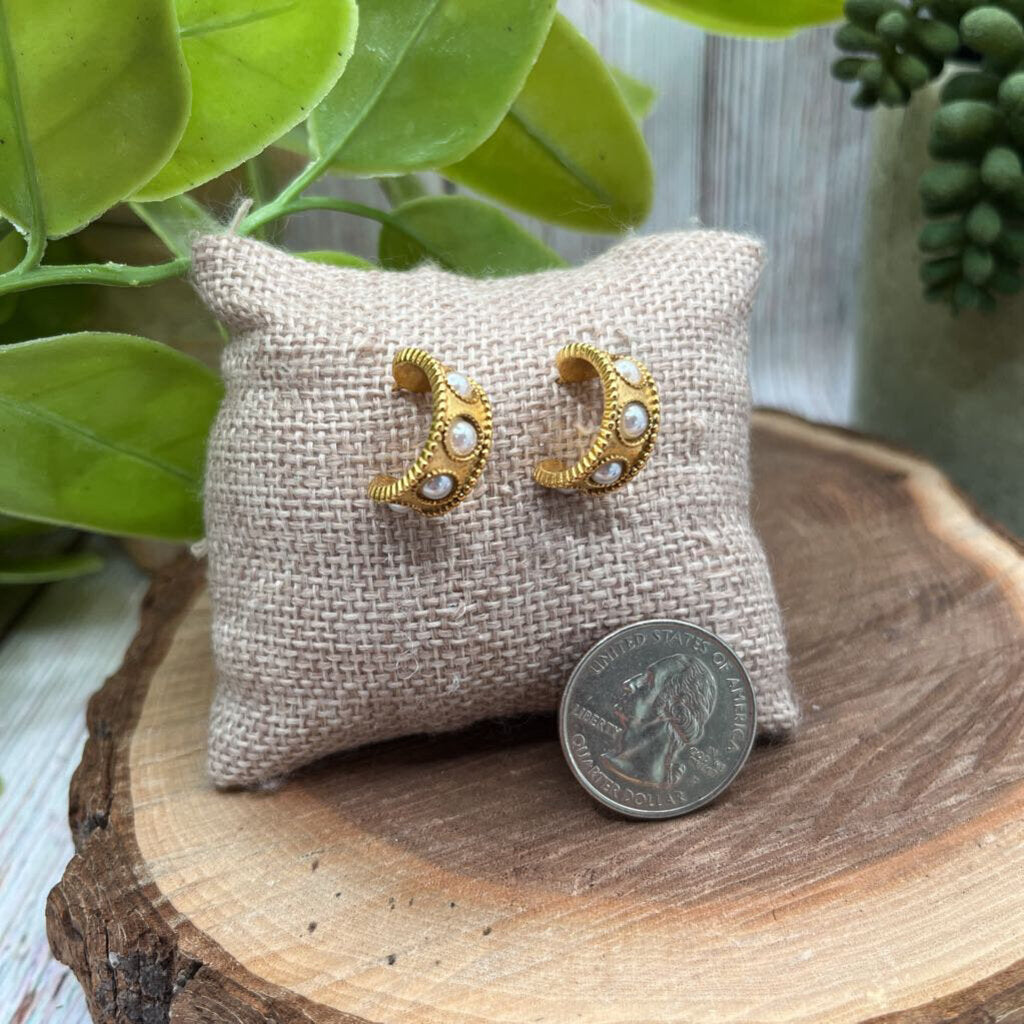 Pearl Huggie Hoops