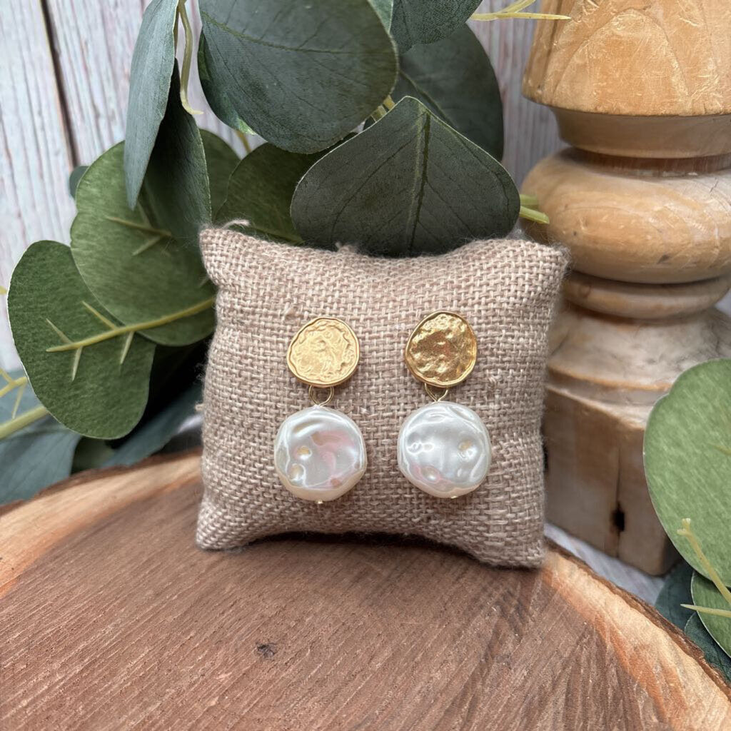 Coin Pearl Earrings