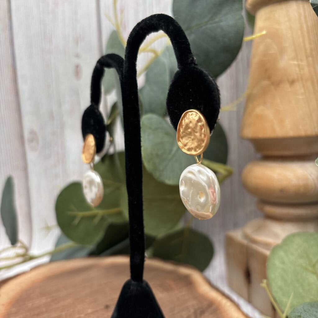 Coin Pearl Earrings