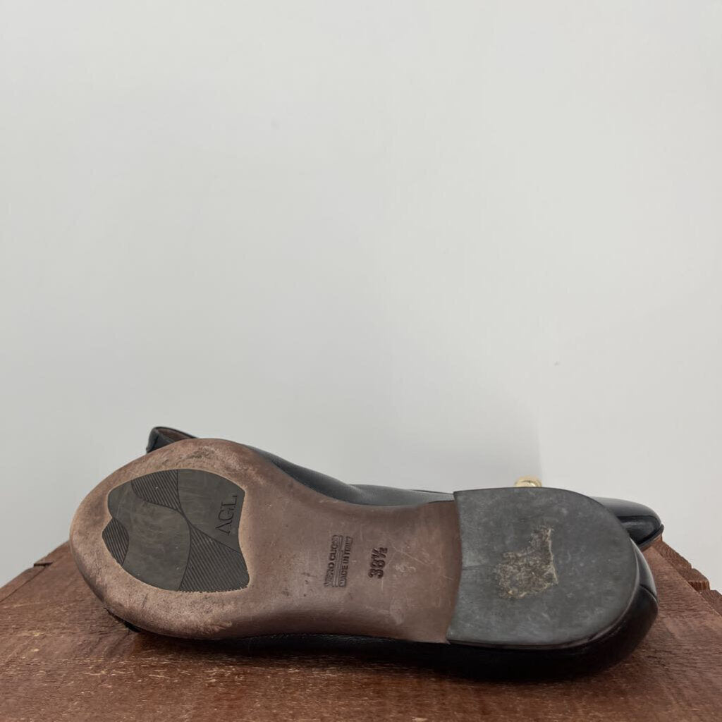 AGL Leather Flats