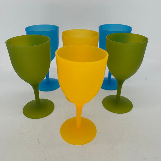 Plastic Wine Glass Set