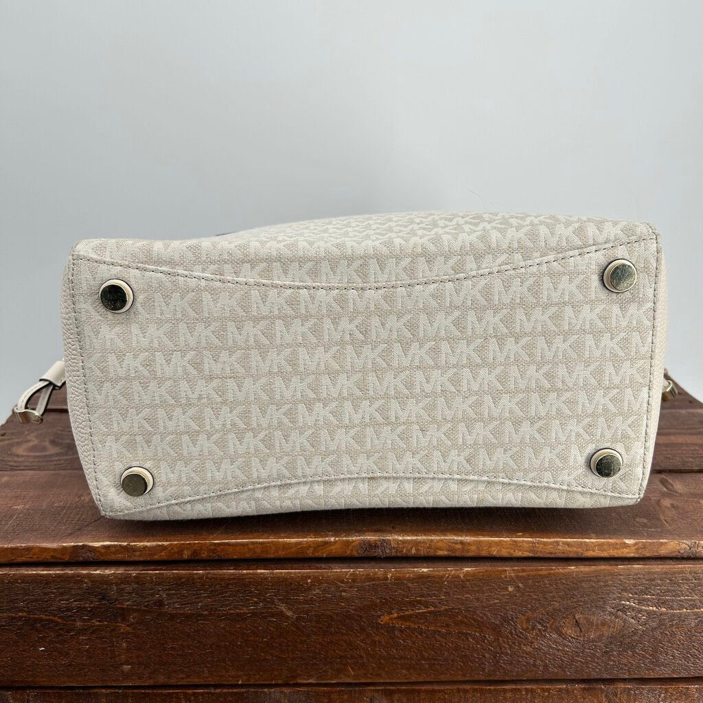 Michael Kors Signature Tote