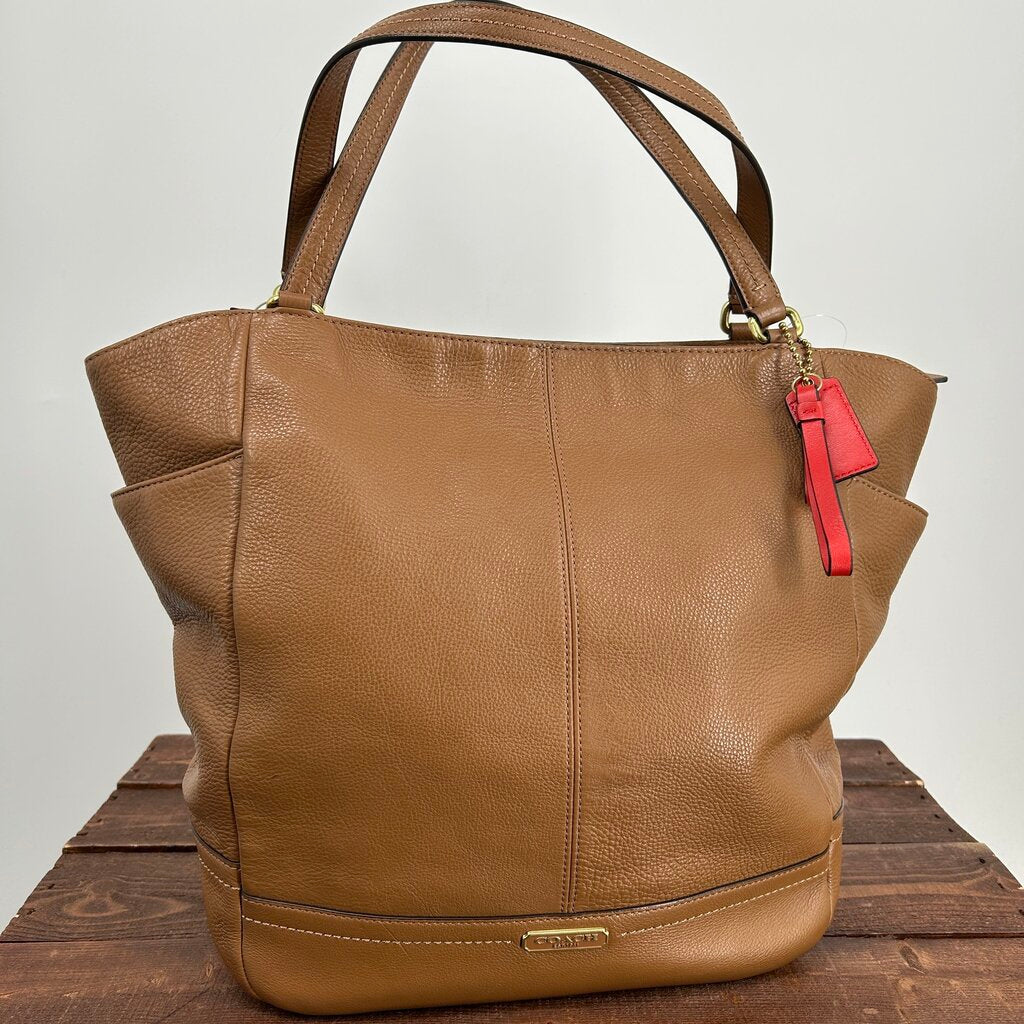 Coach Leather Shoulder Bag