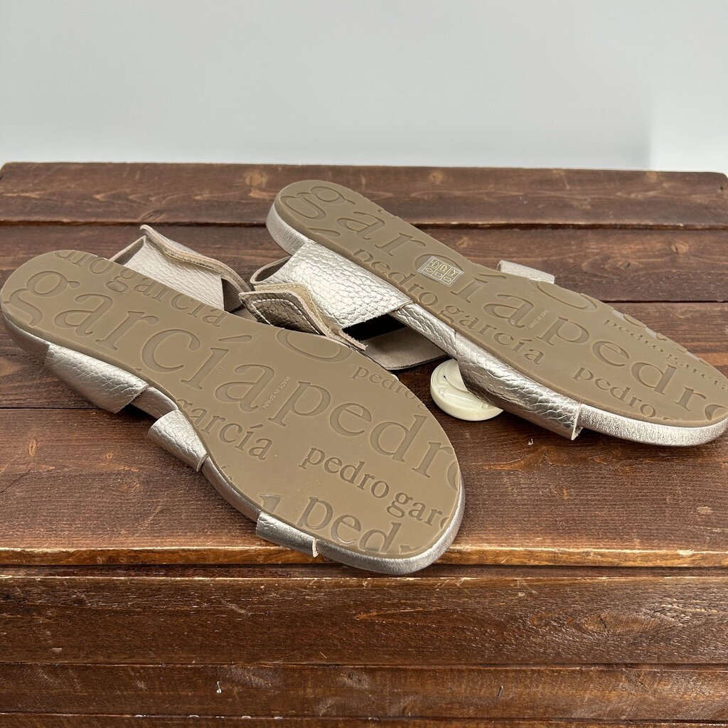 Garcia Flat Sandal