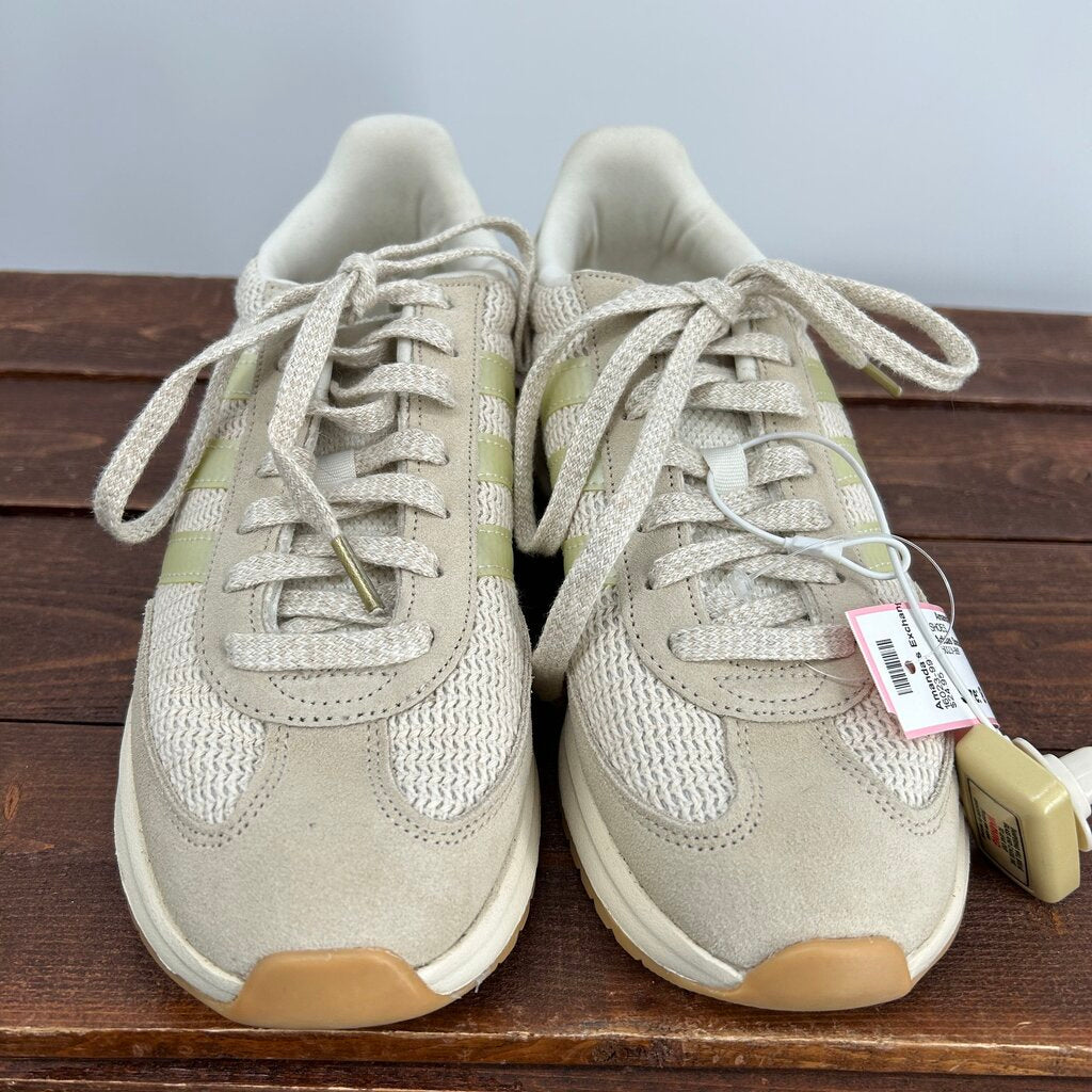 Adidas Sneakers