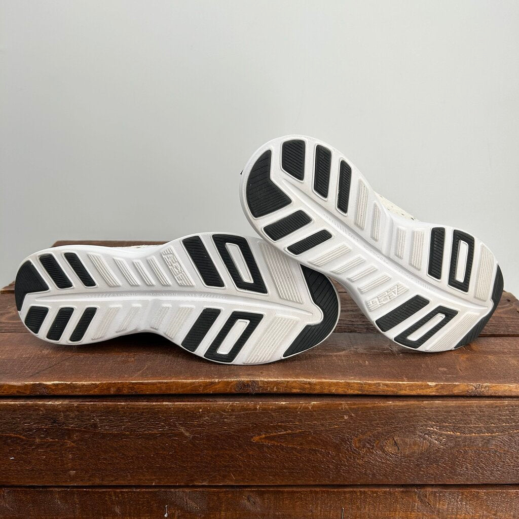 APL Sneakers