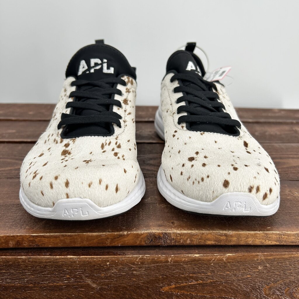 APL Sneakers