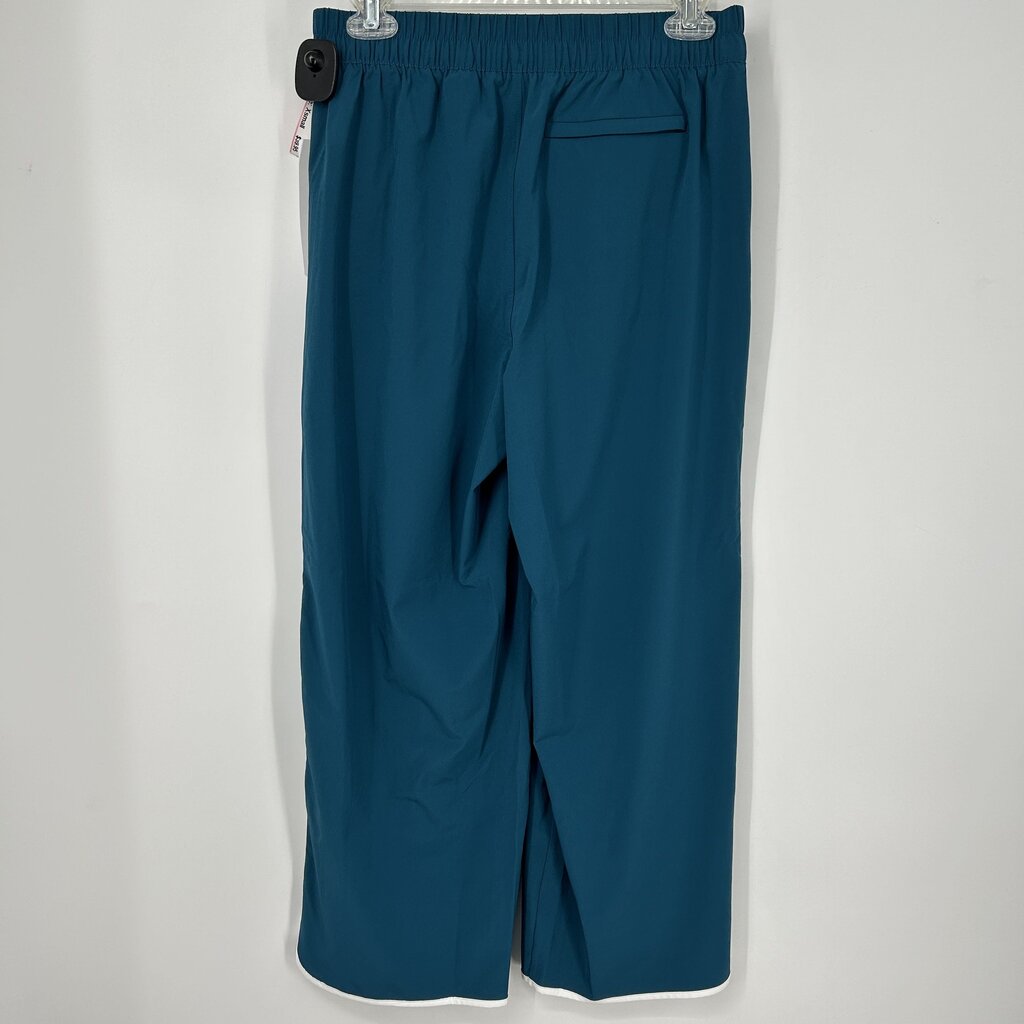 Athleta Crop Pant