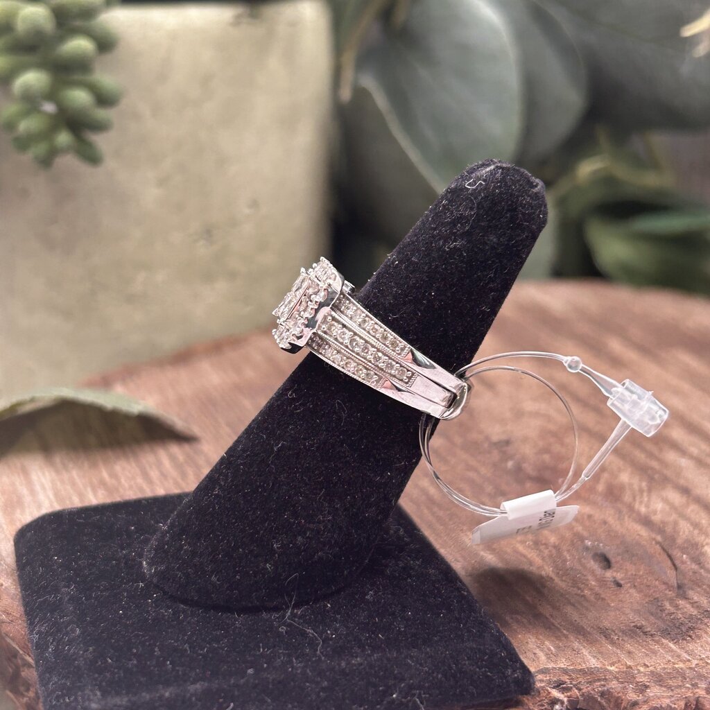 10k Diamond Ring with Enhancer