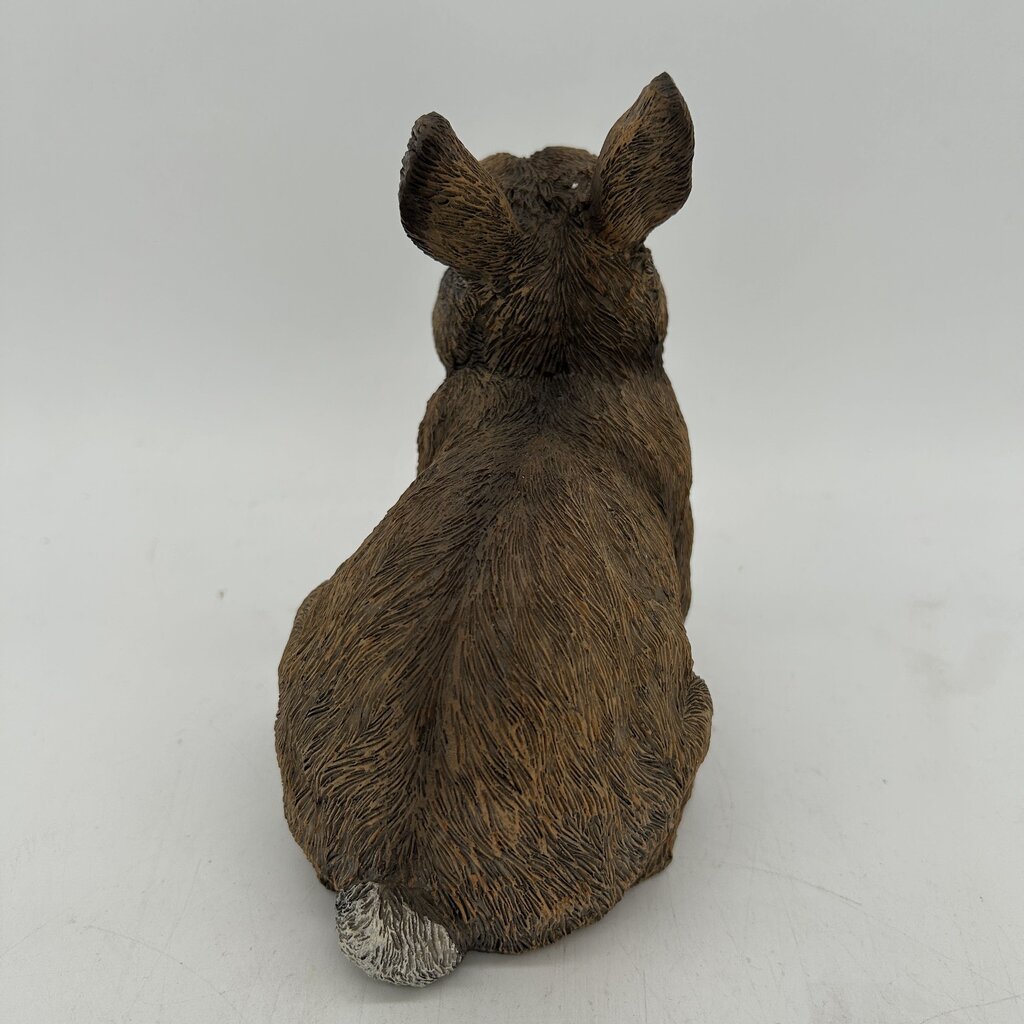 Garden Sitting Bunny Statue