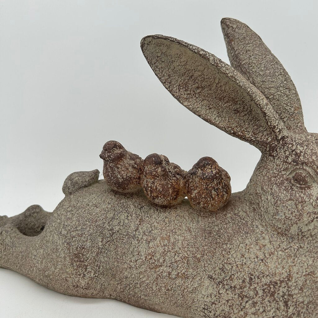 Resin Bunny w Sitting Birds
