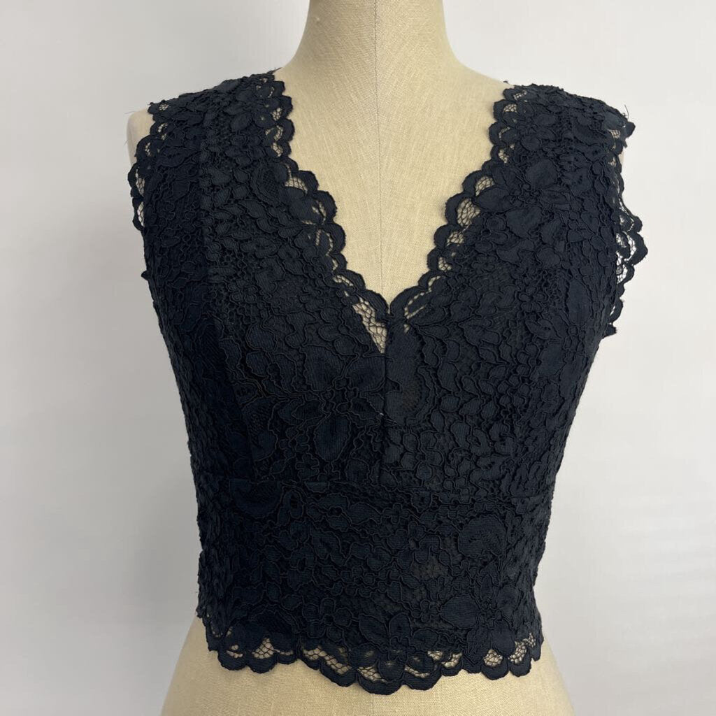 Express Sleeveless Crochet Shirt