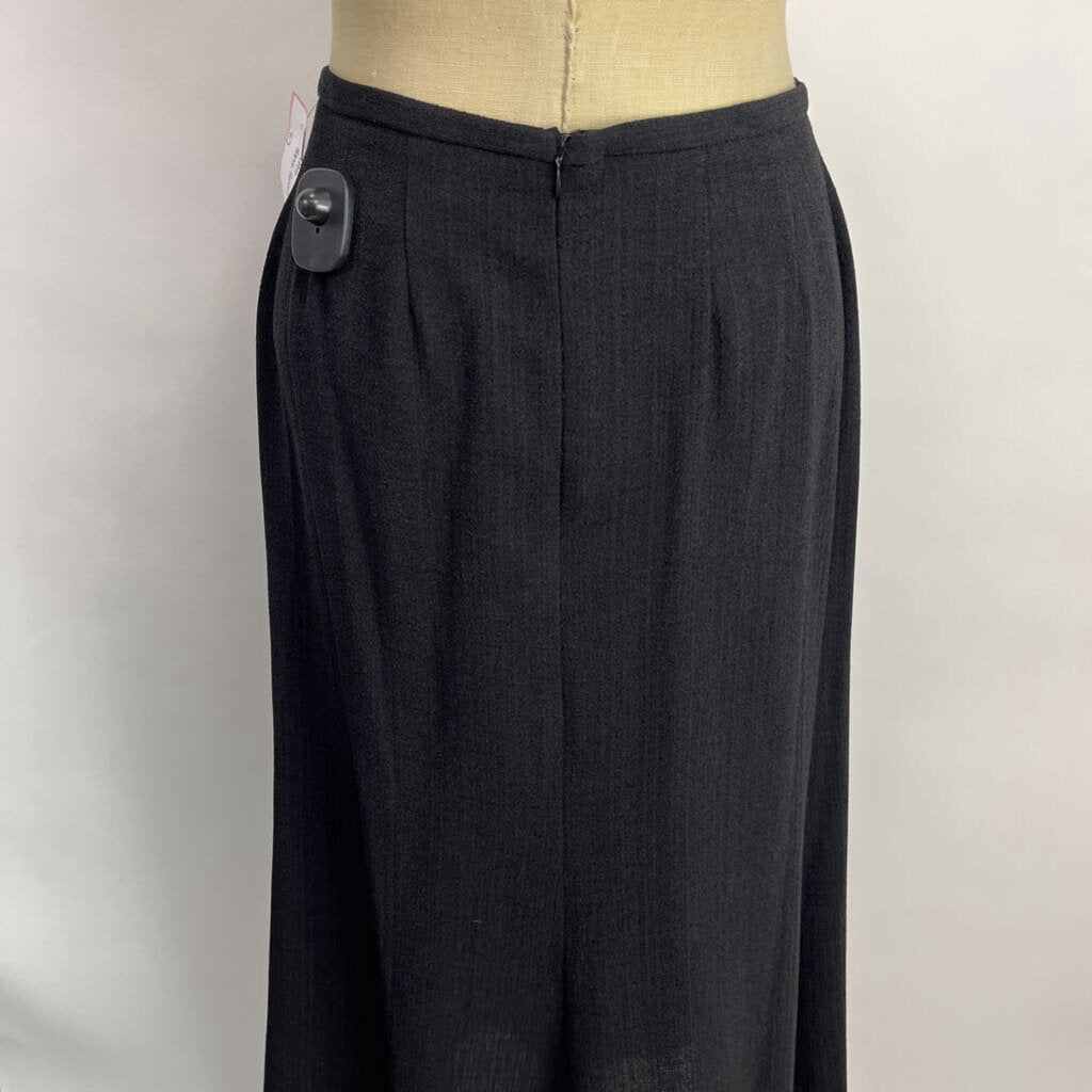 Harve Benard 2pc Suit