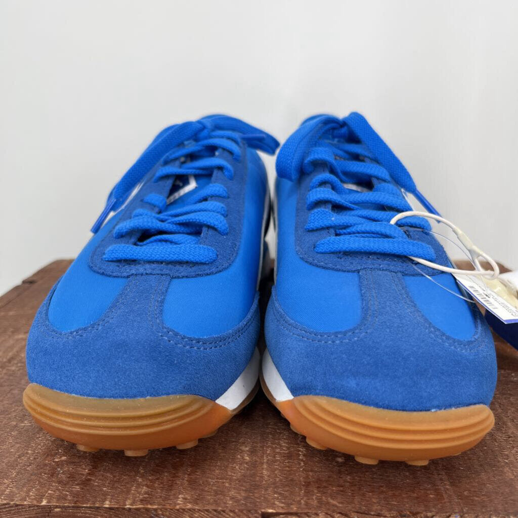 Puma Sneakers