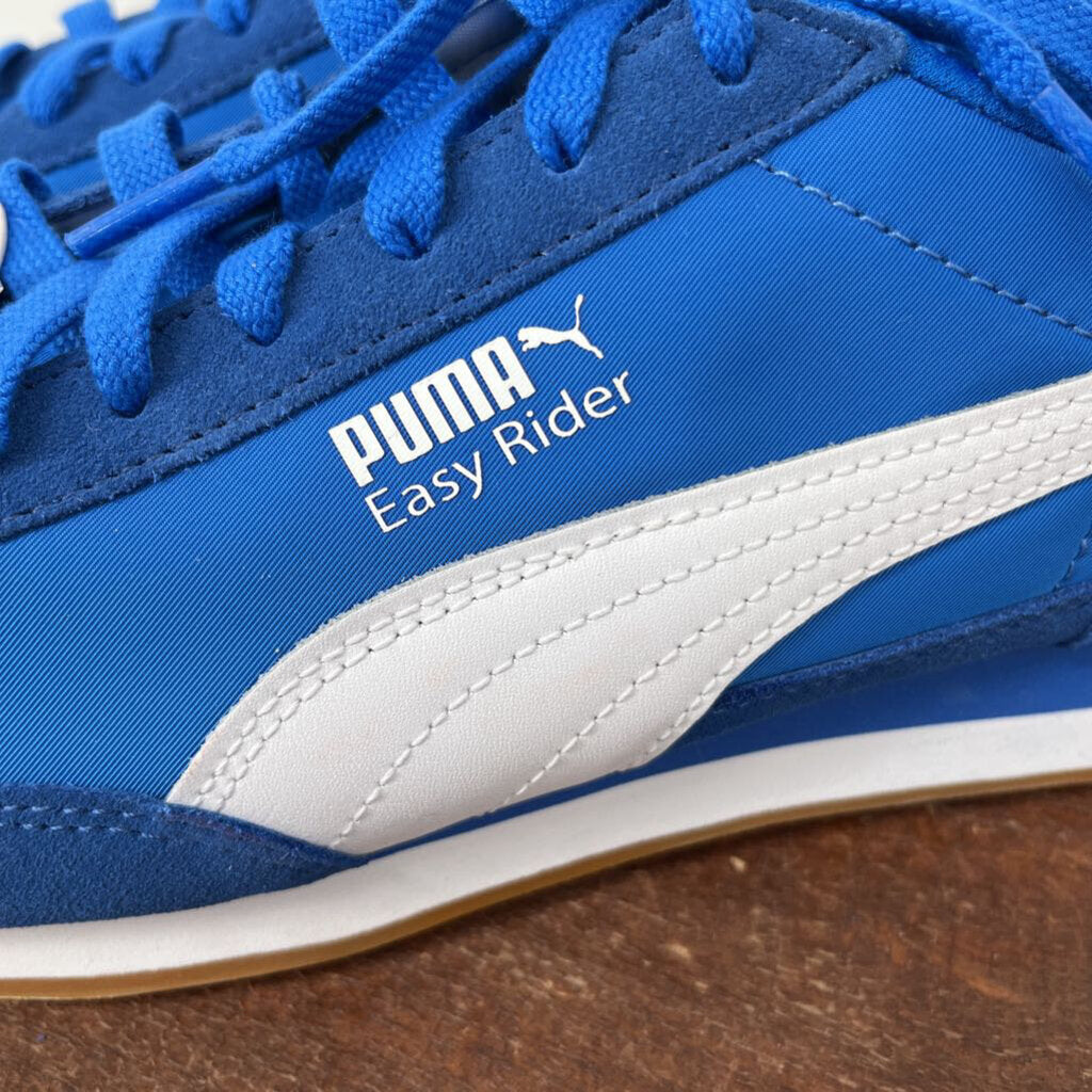 Puma Sneakers