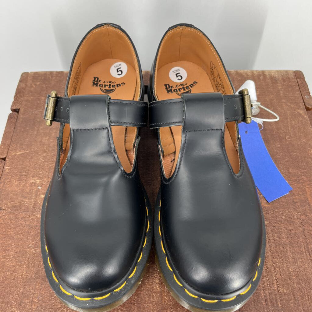 Dr. Martens Mary Janes