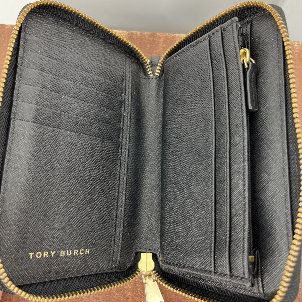 Tory Burch Wristlet