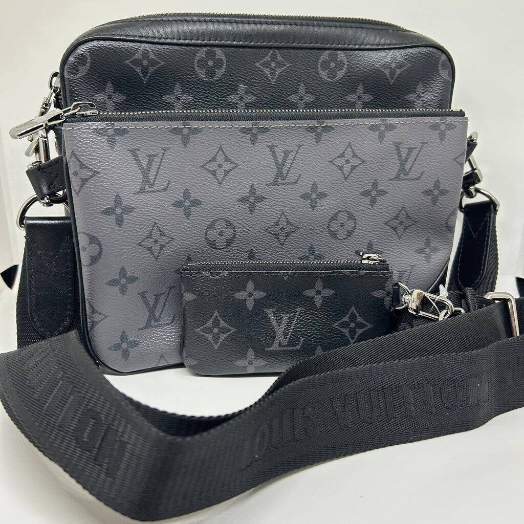 Louis Vuitton Trio Messenger Crossbody