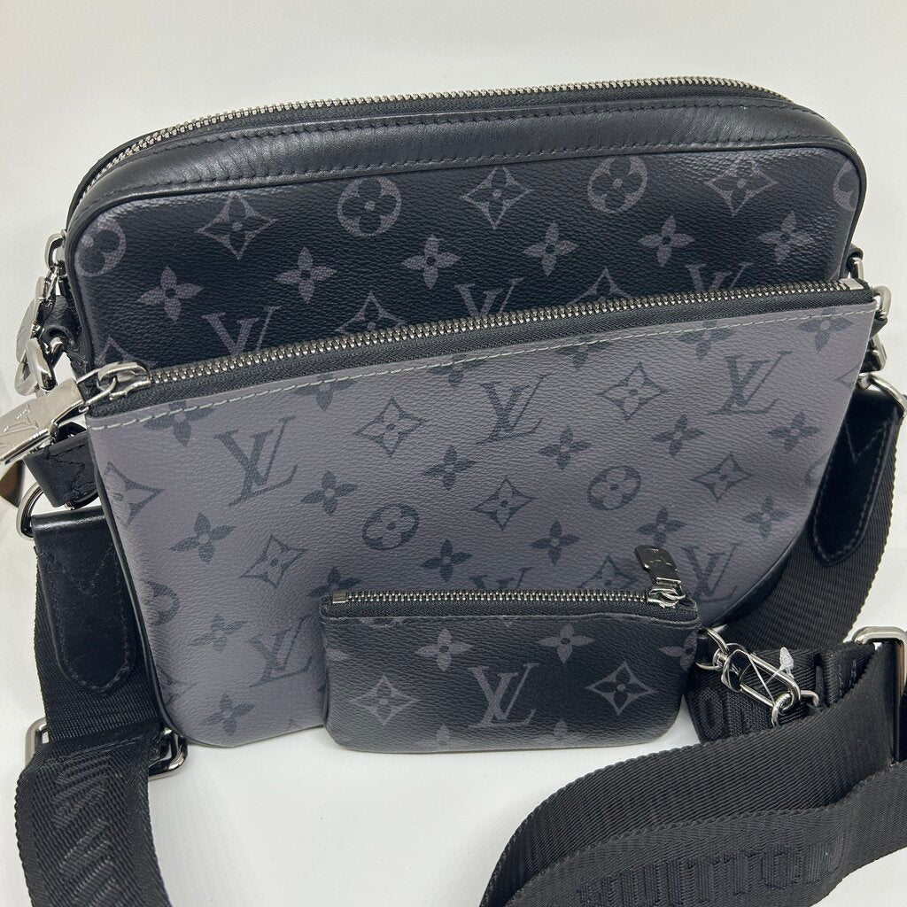 Louis Vuitton Trio Messenger Crossbody